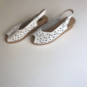 Spring Step size 38 European sandles